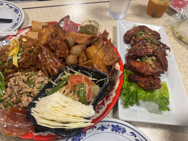 Snackboxe Bistro