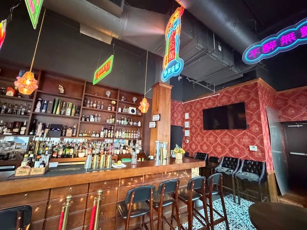 Imperial kitchen and bar