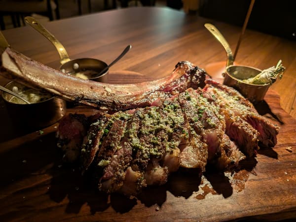 Dēliz Italian Steakhouse