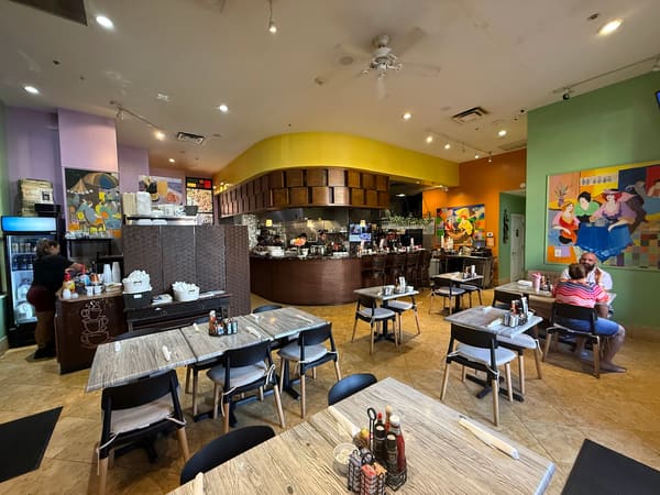 EJ's Bayfront Cafe