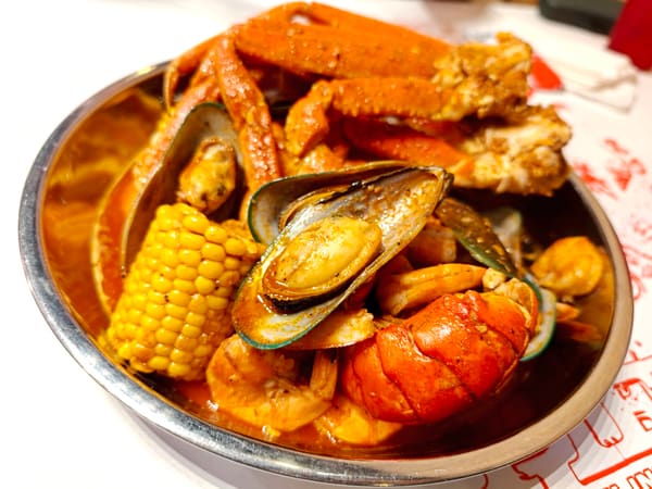 Pier 88 Boiling Seafood & Bar Tukwila