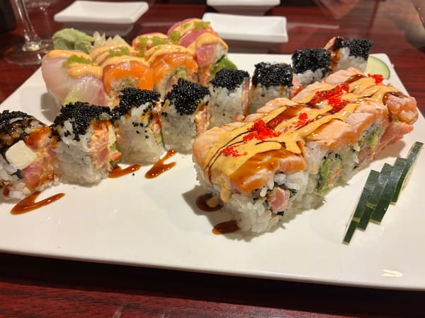 HieThai Thai Sushi &Vegan
