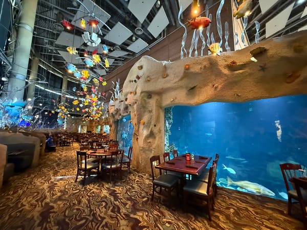 Aquarium Restaurant