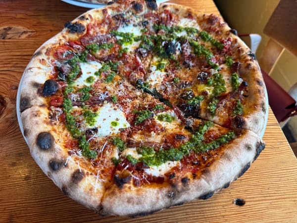 Ken's Artisan Pizza