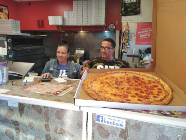 MoJu's Family Pizzeria
