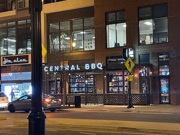 Central Bar + Kitchen