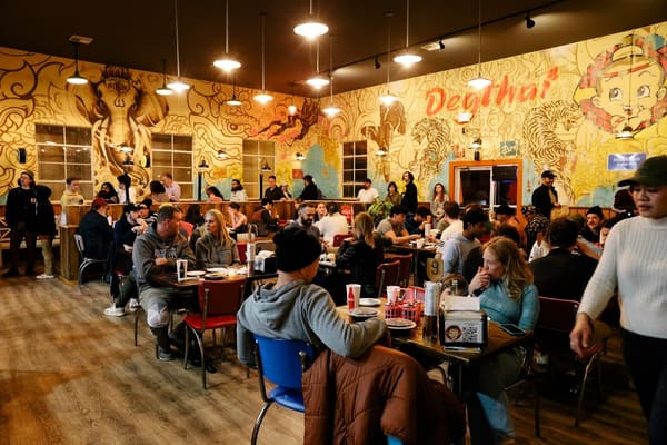Degthaistreetfood